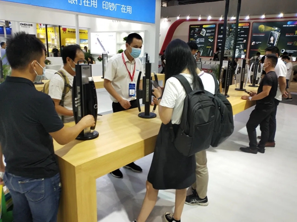 忠恒高配智能锁：中国建博会（广州）展厅人气爆棚
